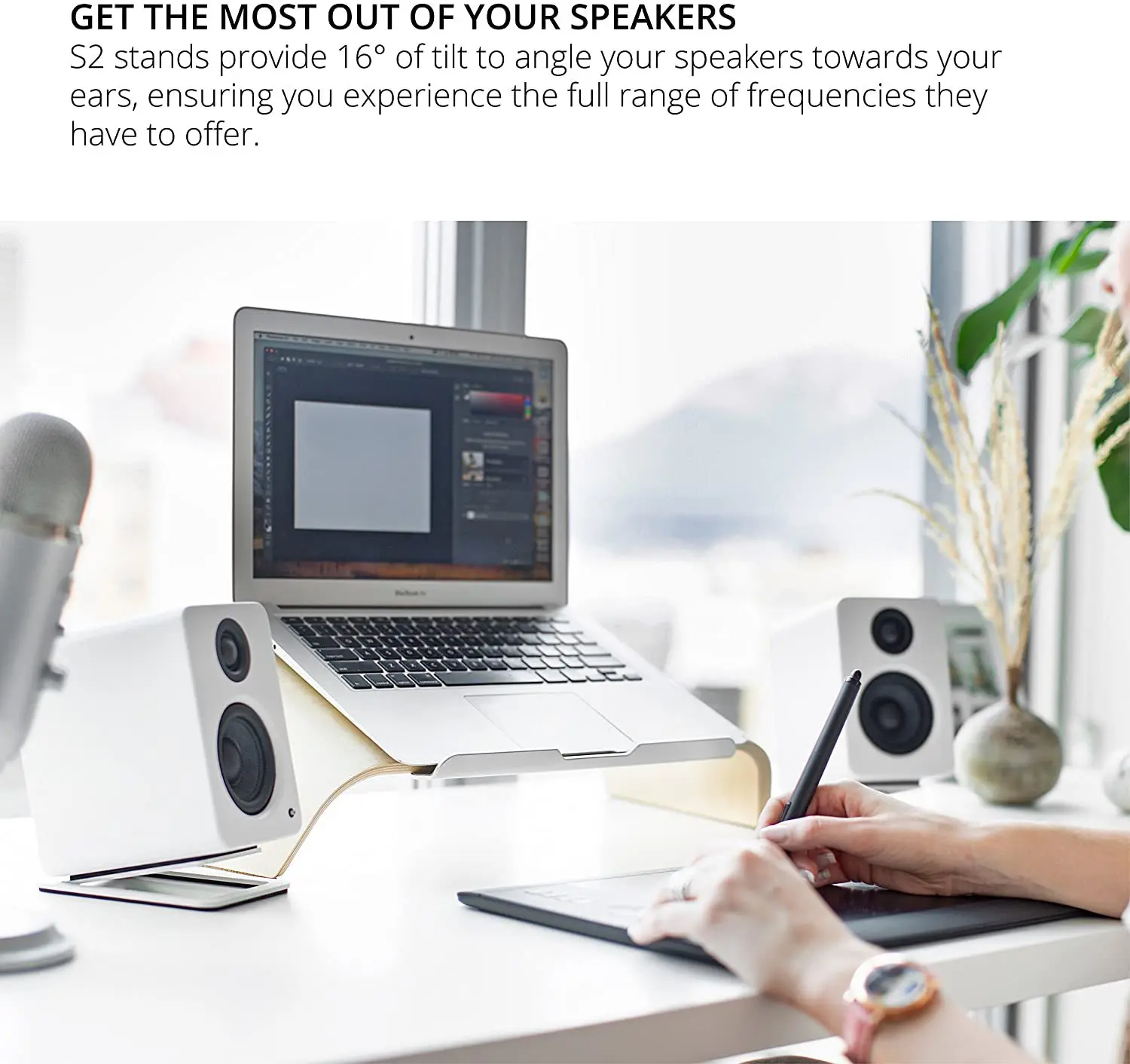 デスクトップスピーカースタンド、中型本棚スピーカー、Edif - Speaker Desk Setup のレビューと価格