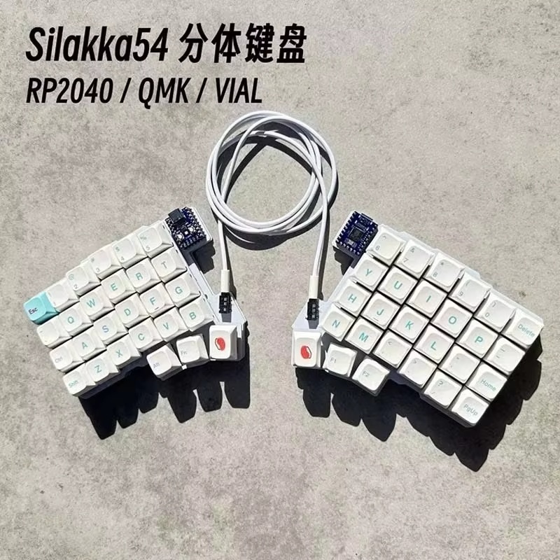 Silakka54 人間工学に基づいた分割型メカニカルキーボ - Desk Setup Programmer のレビューと価格