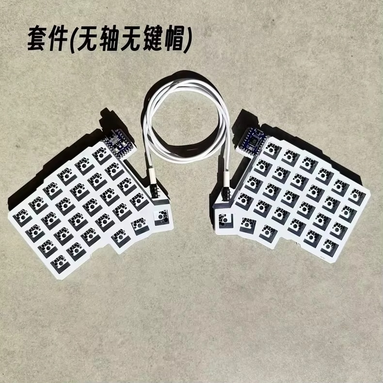 Silakka54 人間工学に基づいた分割型メカニカルキーボ - Desk Setup Programmer のレビューと価格