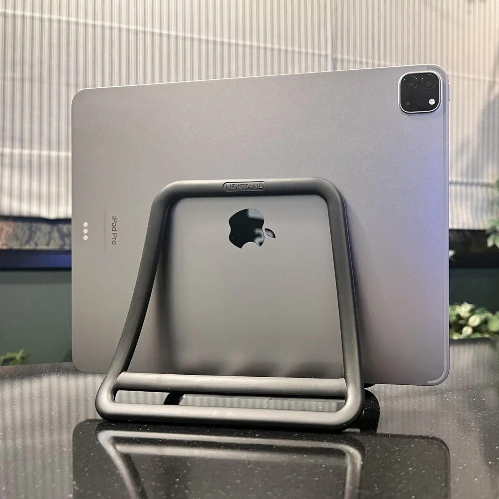 FANGTUOSI ラップトップノートブック垂直スタンド M - Vertical Laptop Stand のレビューと価格