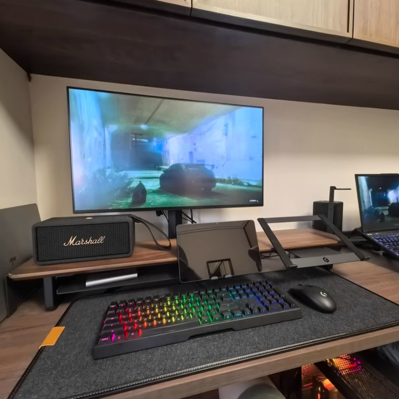 モジュラーモニターライザー スタンド 人間工学に基づいたデス - Desk Setup Monitor And Laptop のレビューと価格