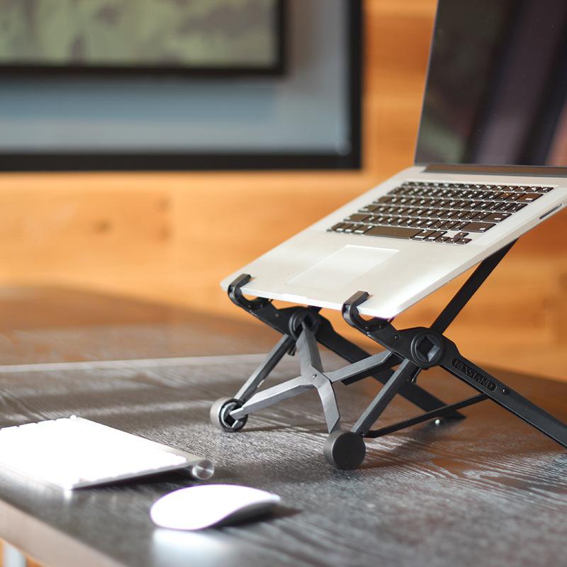 NEXSTAND K2 折りたたみポータブルラップトップスタ - Vertical Laptop Stand のレビューと価格